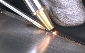 kỹ thuật hàn TIG trong gia công tủ bếp inox cao cấp