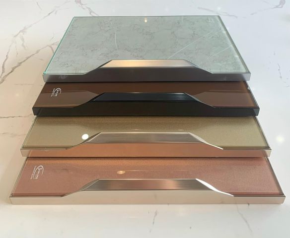 Review Chi Tiết Các Loại Vật Liệu Làm Cánh Tủ Bếp Phổ Biến Nhất Hiện Nay. Tủ bếp Inox Module, Tủ bếp Inox FIND vật liệu làm cánh,tu bep inox,tubepinox.vn,review chi tiết Cánh Kính Cường Lực Khung Nhôm