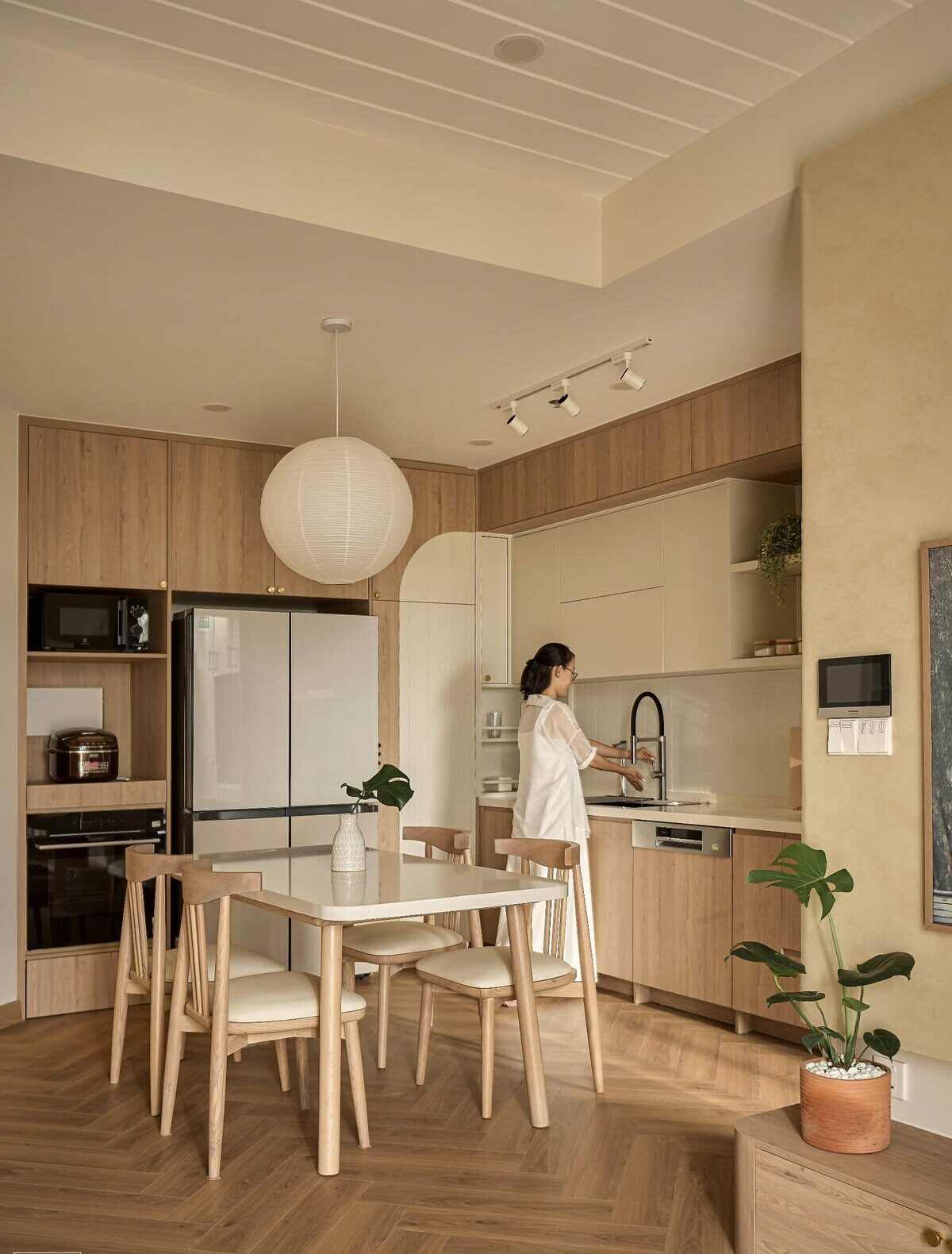 Tư vấn chọn tủ bếp cho người bận rộn: Ít vệ sinh mà vẫn sạch.